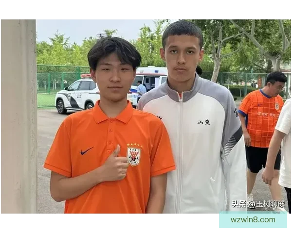 以三选一困局 名记曝泰山外援中卫难产 球迷呼吁留洛佩斯最省事方案